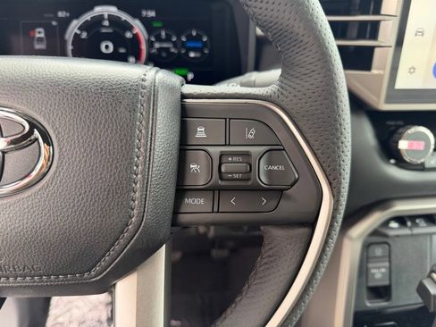 New 2026 Toyota Tundra Limited AWD/4WD image 10