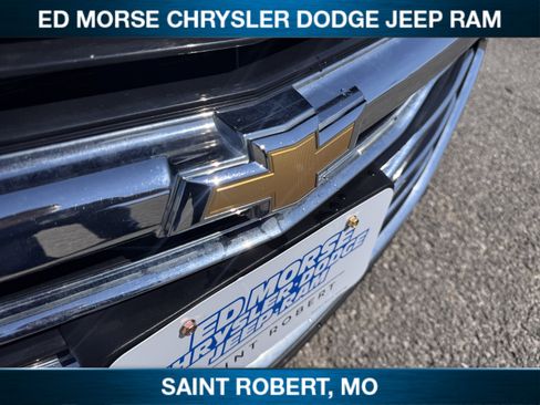 Used 2025 Chevrolet Malibu LT image 9