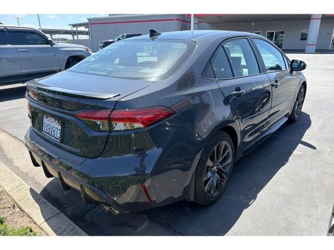 Used 2026 Toyota Corolla XSE FWD image 5