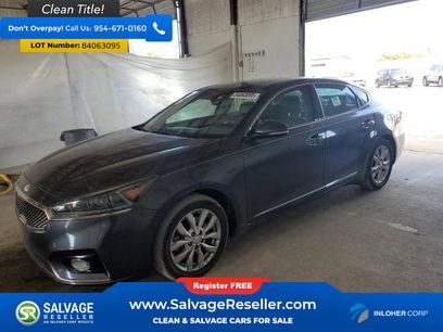 Used 2017 Kia Cadenza Premium w/ Luxury Package