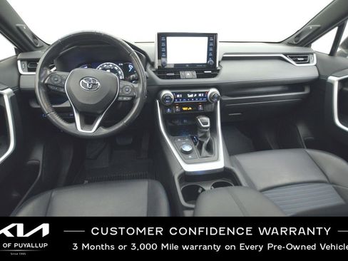 Used 2019 Toyota RAV4 XSE image 17