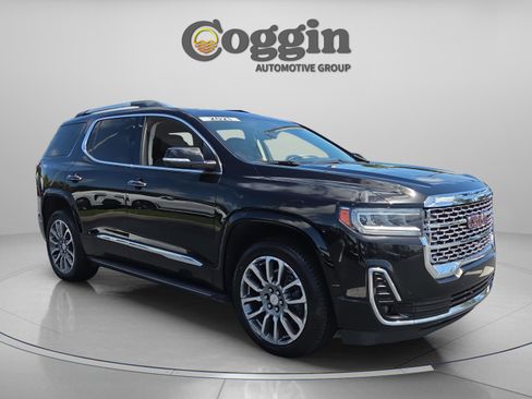 Used 2021 GMC Acadia Denali w/ Denali Technology Package image 7