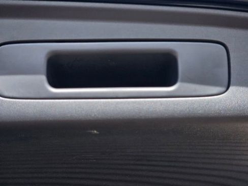 Used 2025 Honda HR-V LX image 10