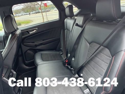 Used 2022 Ford Edge ST-Line AWD/4WD image 13
