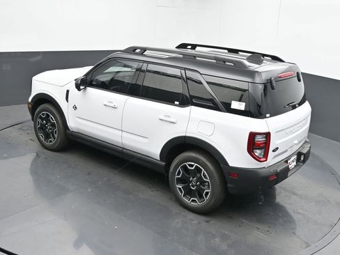 New 2025 Ford Bronco Sport Outer Banks w/ Outer Banks Tech Package+ AWD/4WD image 41