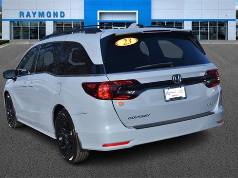Used 2023 Honda Odyssey Sport image 5