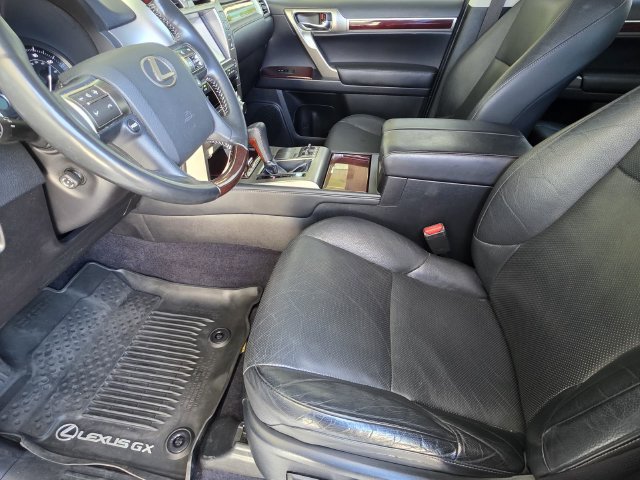 Used 2019 Lexus GX 460 Premium AWD/4WD image 6