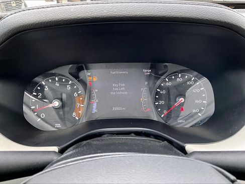 Used 2025 Jeep Compass Limited AWD/4WD image 22