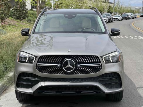 Used 2022 Mercedes-Benz GLE 350 4MATIC image 11