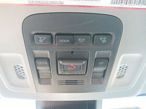 Used 2024 Toyota Camry SE image 26