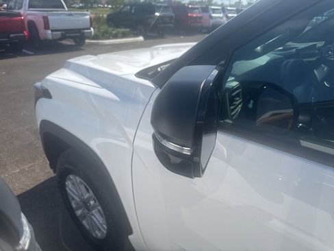 New 2026 Toyota Tundra SR5 RWD image 8