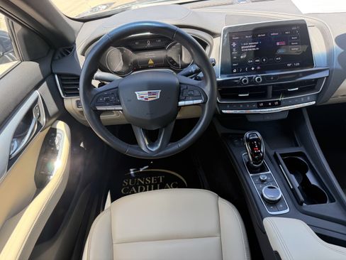 Used 2021 Cadillac CT5 Luxury RWD image 11