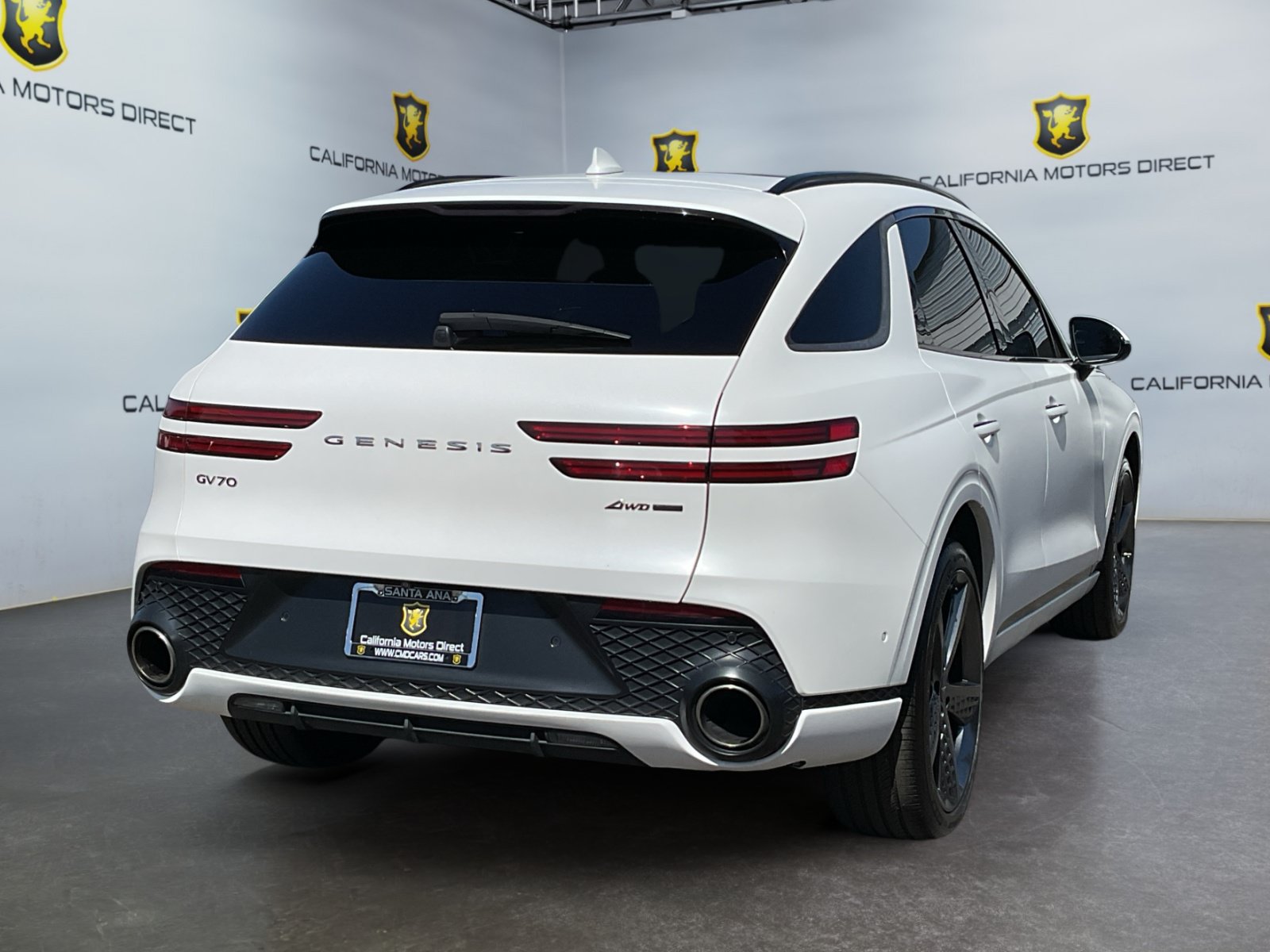 Used 2022 Genesis GV70 3.5T Sport w/ Sport Prestige Package AWD/4WD image 5