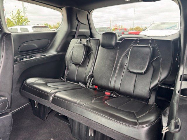Used 2025 Chrysler Pacifica Select FWD image 13