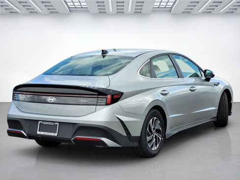 New 2026 Hyundai Sonata Blue image 5