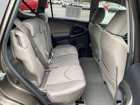 Used 2010 Toyota RAV4 4WD image 29
