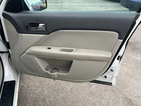 Used 2012 Ford Fusion SE FWD image 24