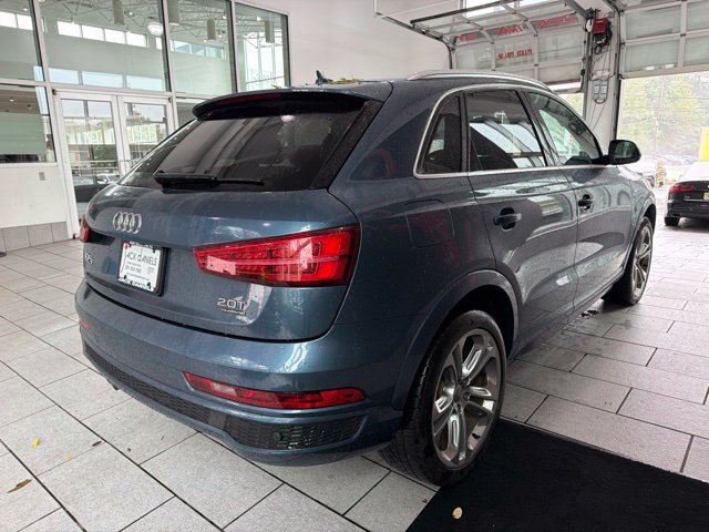 Used 2018 Audi Q3 2.0T Premium Plus w/ Premium Plus Package AWD/4WD image 5