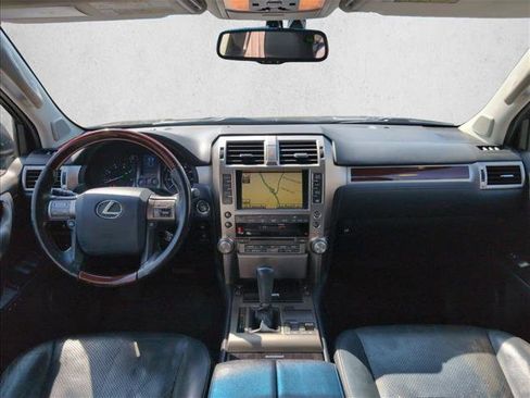 Used 2010 Lexus GX 460 image 21