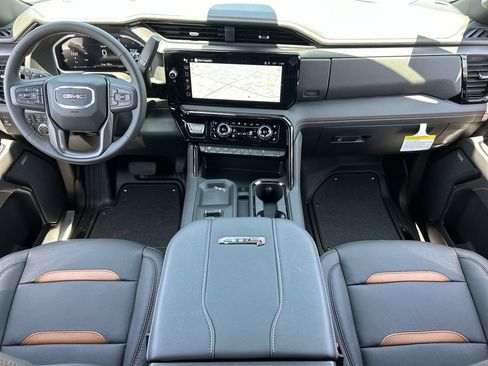 New 2026 GMC Sierra 3500 AT4 w/ AT4 Premium Plus Package AWD/4WD image 21