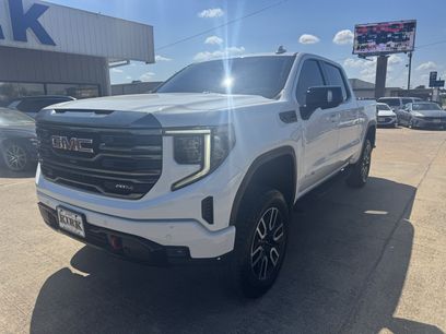 Used 2023 GMC Sierra 1500 AT4 w/ AT4 Premium Package