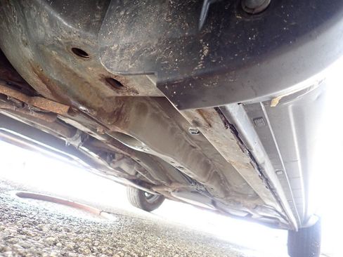 Used 2013 Dodge Avenger SE image 34