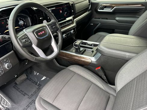 Used 2026 GMC Sierra 1500 Elevation w/ Preferred Package RWD image 10