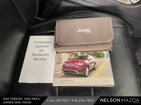 Used 2017 Jeep Grand Cherokee Limited w/ Luxury Group II image 56