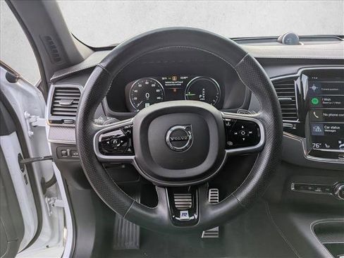 Used 2019 Volvo XC90 T8 R-Design w/ Advanced Package image 12