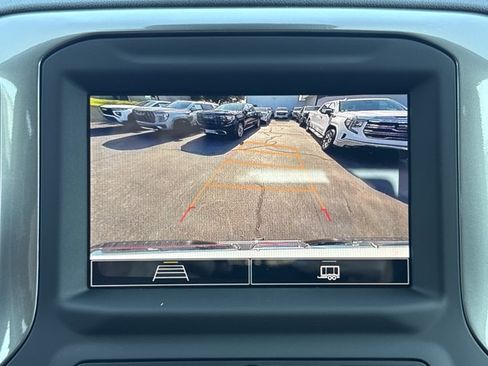 New 2026 GMC Sierra 2500 Pro AWD/4WD image 7