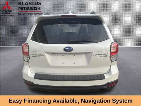 Used 2017 Subaru Forester 2.5i Limited AWD/4WD image 9
