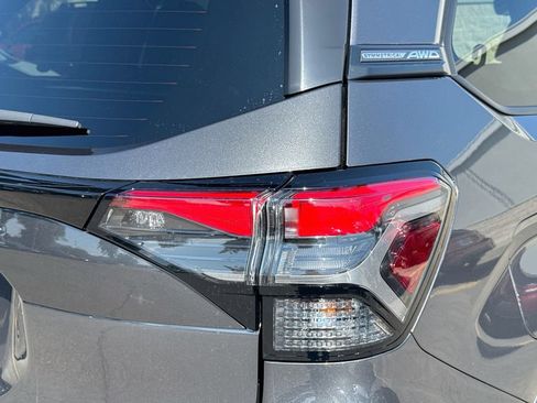New 2026 Subaru Forester Premium AWD/4WD image 33
