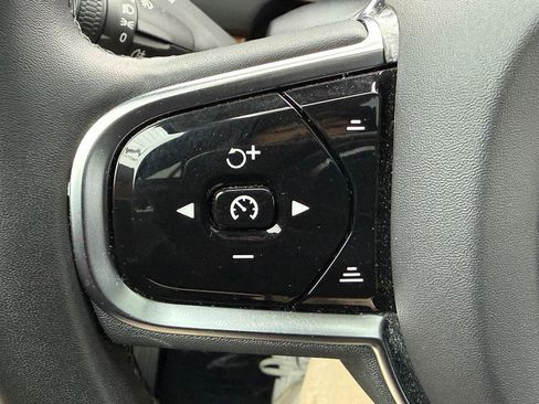 Certified 2023 Volvo XC90 B6 Plus w/ Protection Package Premier image 20