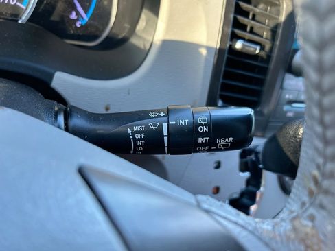 Used 2012 Toyota Sienna XLE AWD/4WD image 19