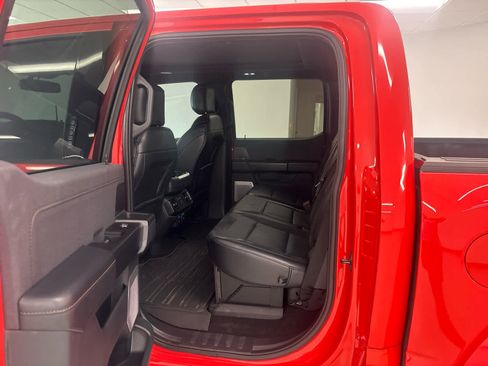 Used 2022 Ford F150 Raptor w/ Raptor 37 Performance Package image 17