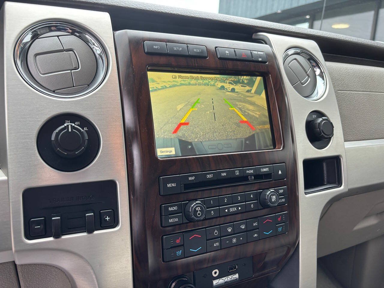 Used 2010 Ford F150 Platinum AWD/4WD image 19