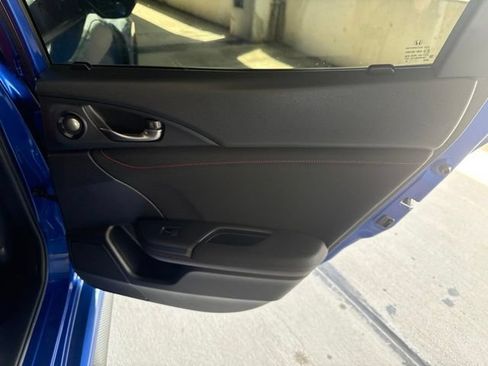 Used 2019 Honda Civic Type R image 15