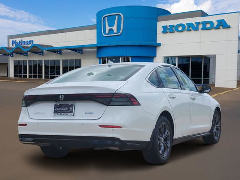 New 2026 Honda Accord EX-L image 4