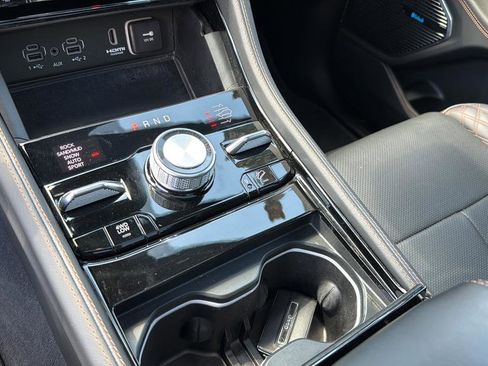 Used 2023 Jeep Grand Cherokee L Summit AWD/4WD image 38