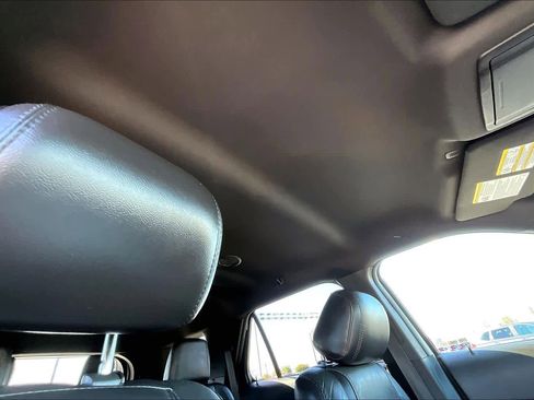 Used 2015 Ford Explorer XLT w/ Equipment Group 202A image 13