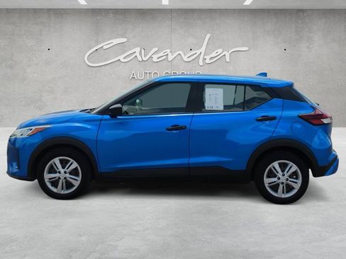 Used 2022 Nissan Kicks S FWD image 10