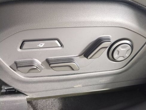 Used 2025 Hyundai Santa Fe Calligraphy FWD image 24