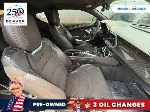 Used 2018 Chevrolet Camaro ZL1 RWD image 26