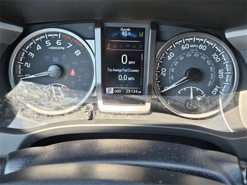 Used 2023 Toyota Tacoma Limited image 21