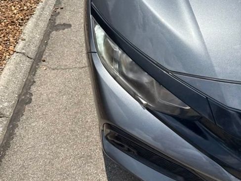 Used 2019 Honda Civic EX image 9