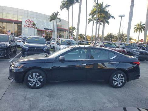 Used 2025 Nissan Altima 2.5 S image 6