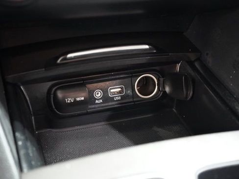 Used 2018 Kia Optima S image 28