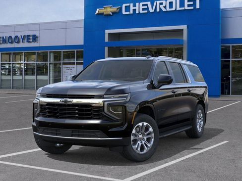 New 2026 Chevrolet Suburban LS w/ LPO, Dark Essentials Package AWD/4WD image 6