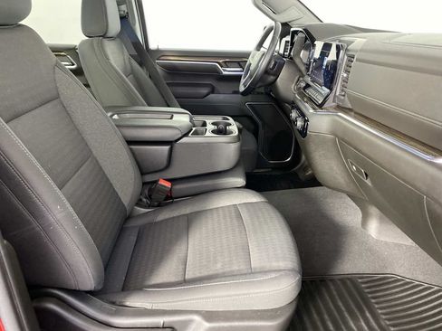 Used 2022 Chevrolet Silverado 1500 LT AWD/4WD image 11