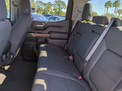 Used 2021 Chevrolet Silverado 1500 LT Trail Boss w/ Bed Protection Package image 14